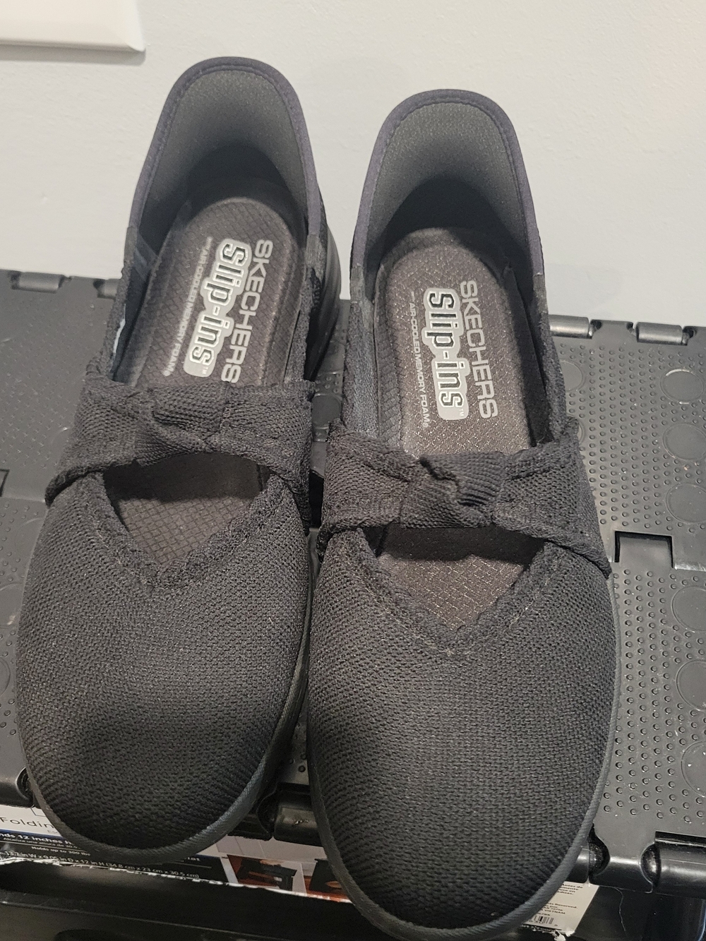 Skechers Women's On The Go Slip-Ins Flex-Audrey Black Sz. 8.5 Excellent Cond